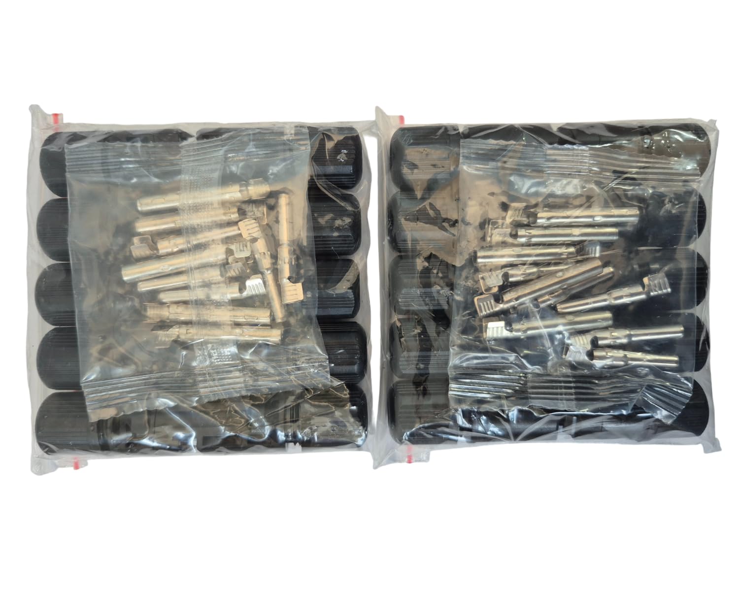 MC4 connector pairs, bulk packaging